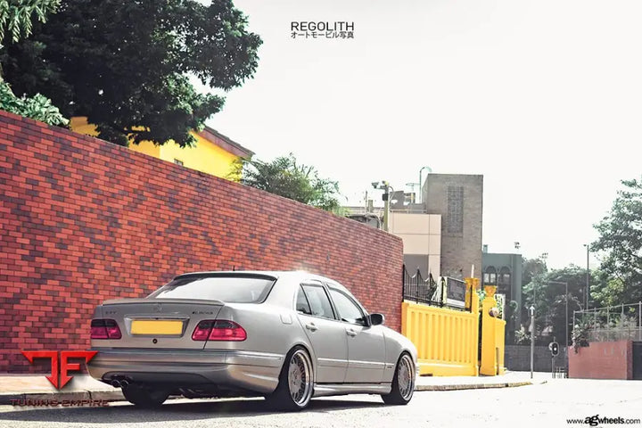 MERCEDES-BENZ E55 AMG on custom forged wheels