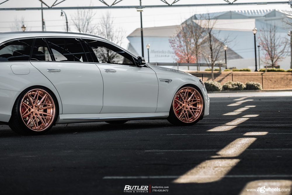 MERCEDES-BENZ E63S AMG WAGON on custom forged wheels