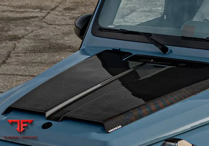 Mercedes-Benz G-Class carbon bonnet cover detail
