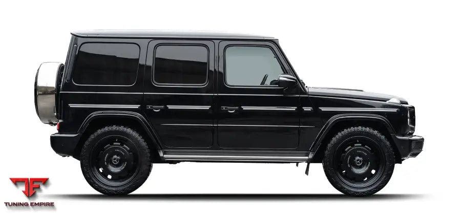 MERCEDES BENZ G-WAGON G350/400 BODY KIT 2018Y