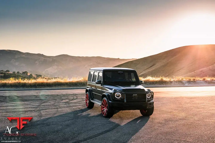 Mercedes-Benz G550 on custom forged wheels