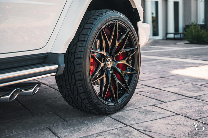 Mercedes-Benz G63 on custom forged wheels