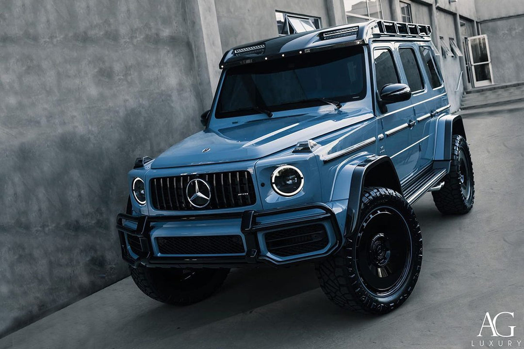 Mercedes-Benz G63 AMG 4x4 on custom forged wheels