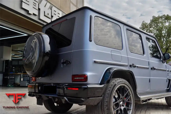 MERCEDES BENZ G63 AMG W464 G-WAGEN TC STYLE DRY CARBON FIBER REAR LIP BSD