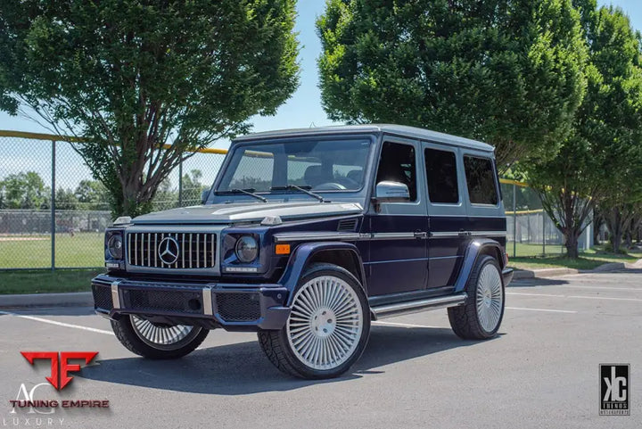 Mercedes-Benz G63 on custom forged wheels