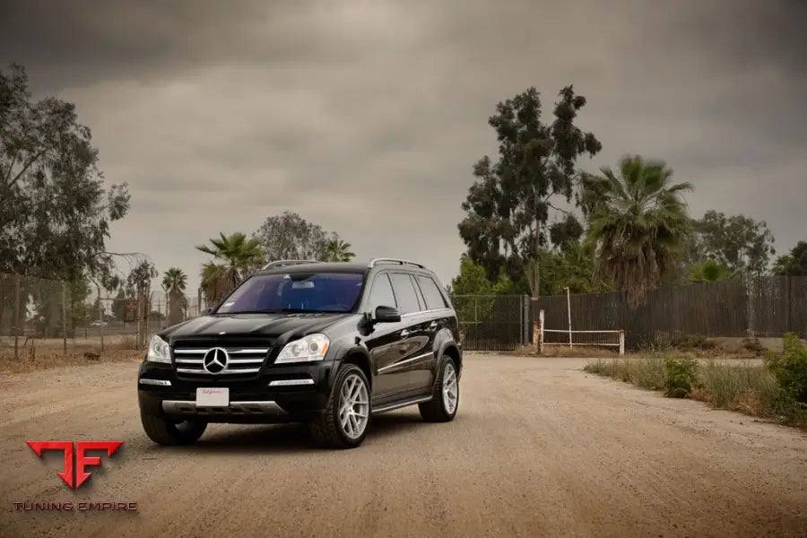 MERCEDES-BENZ GL550 on custom forged wheels