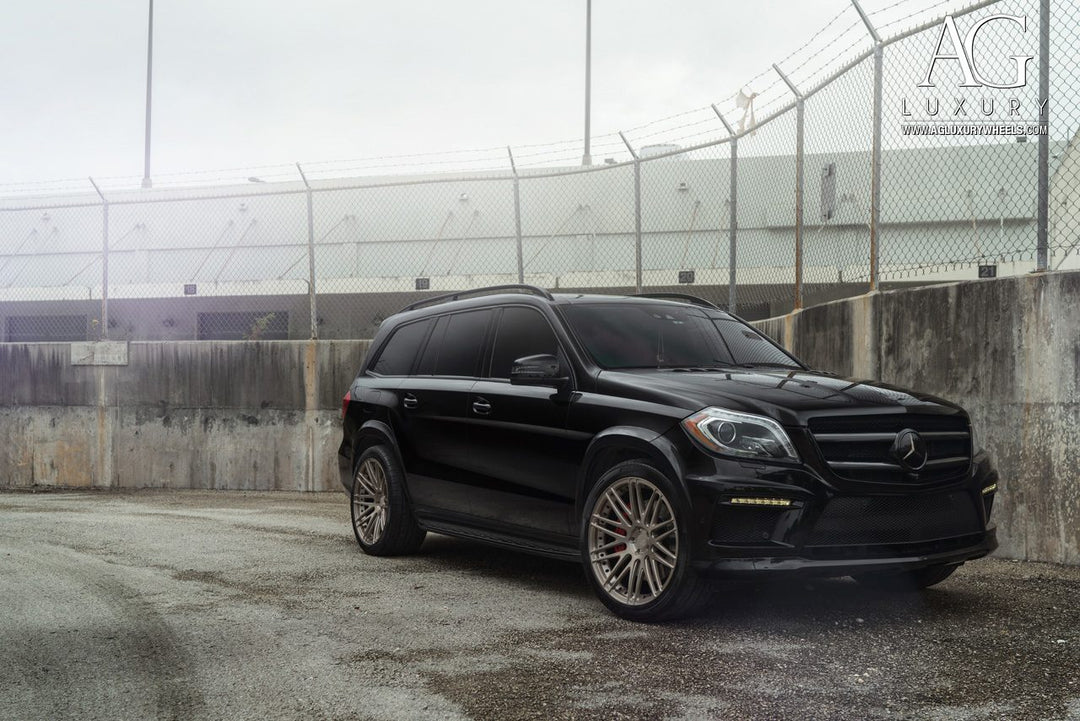 Mercedes-Benz GL63 AMG on custom forged wheels