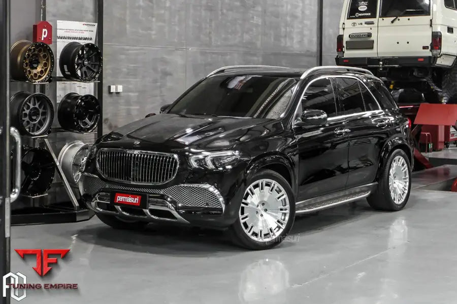 Mercedes-Benz GLE on custom forged wheels