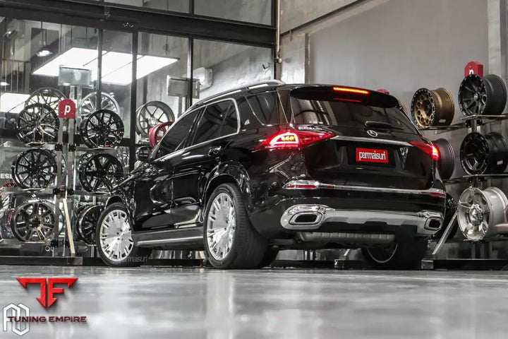 Mercedes-Benz GLE on custom forged wheels