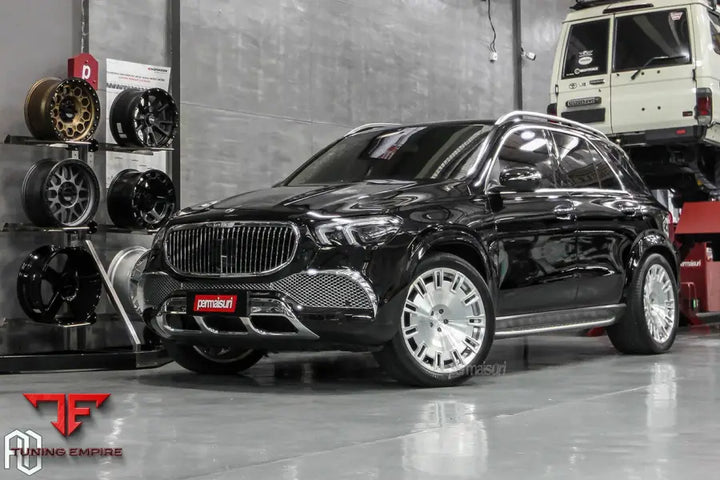 Mercedes-Benz GLE on custom forged wheels