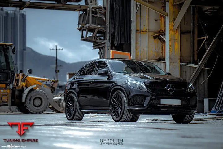 MERCEDES-BENZ GLE400 on custom forged wheels