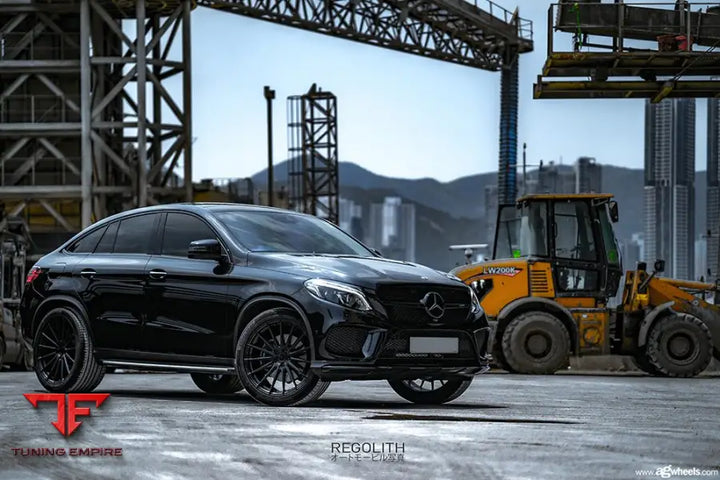MERCEDES-BENZ GLE400 on custom forged wheels