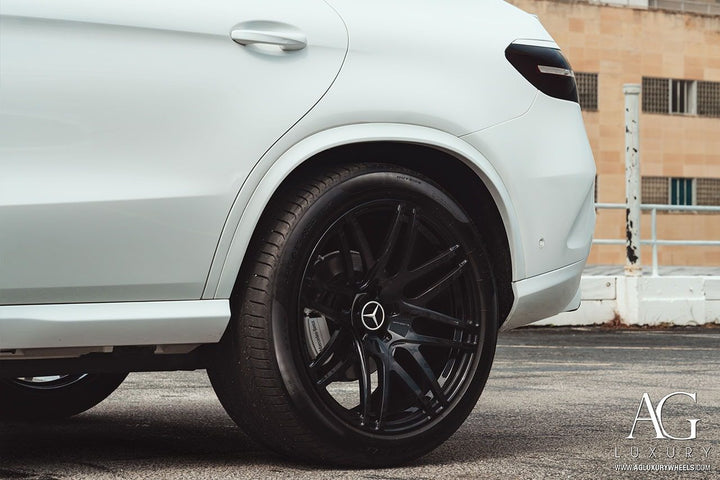 Mercedes-Benz GLE43 AMG on custom forged wheels