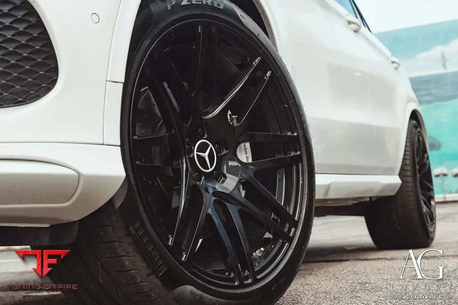 Mercedes-Benz GLE43 AMG on custom forged wheels
