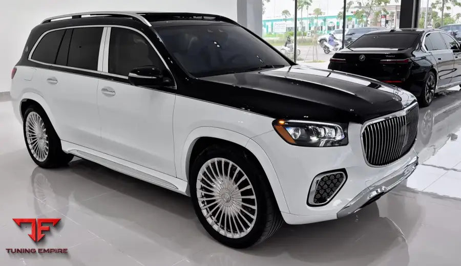 MERCEDES BENZ GLS MAYBACH UPGRADE TO 2025 + MAYBACH BODY KIT