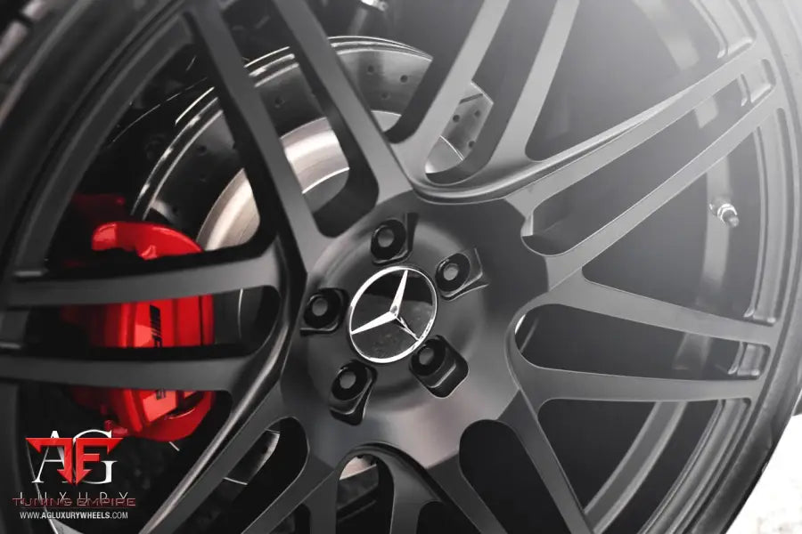 Mercedes-Benz GLS63 AMG on custom forged wheels