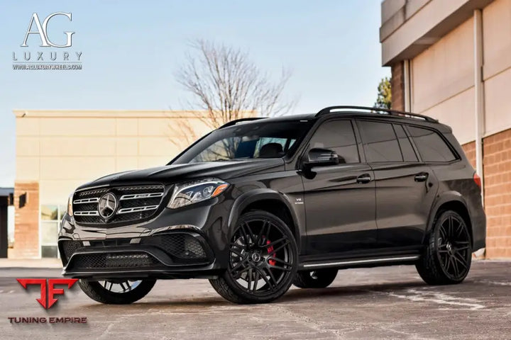 Mercedes-Benz GLS63 AMG on custom forged wheels