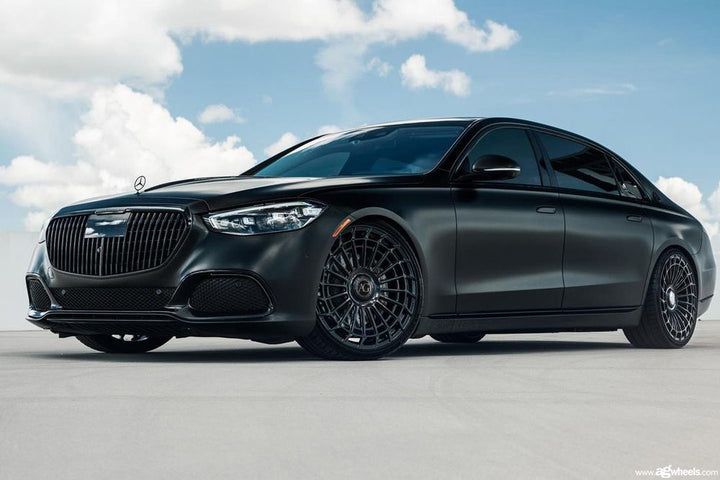 MERCEDES-BENZ MAYBACH S580 on custom forged wheels