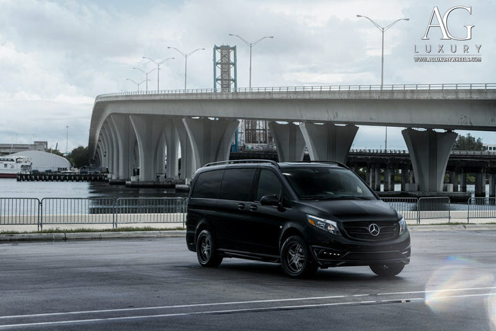 Mercedes-Benz Metris on custom forged wheels