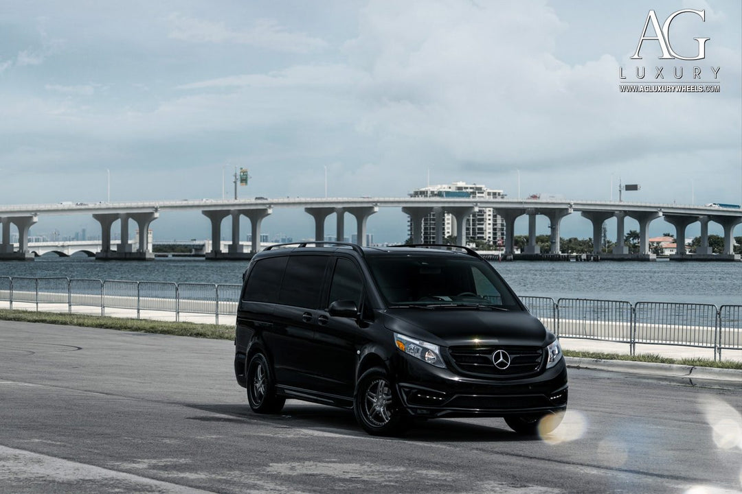 Mercedes-Benz Metris on custom forged wheels