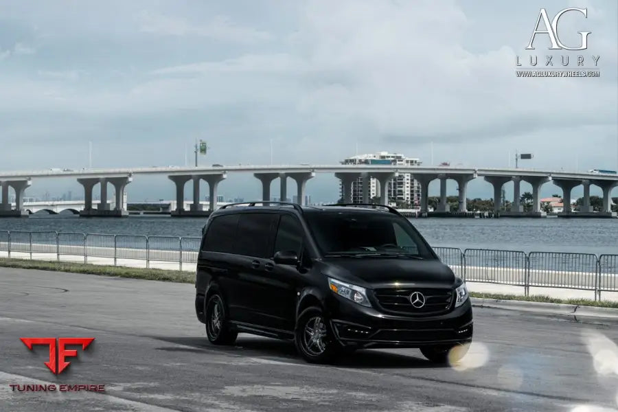 Mercedes-Benz Metris on custom forged wheels