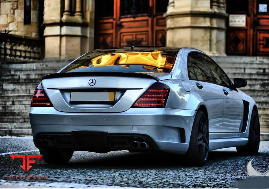 MERCEDES-BENZ S CLASS W221 BODY KIT