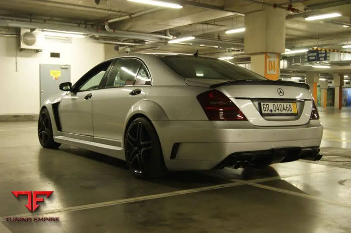 MERCEDES-BENZ S CLASS W221 BODY KIT