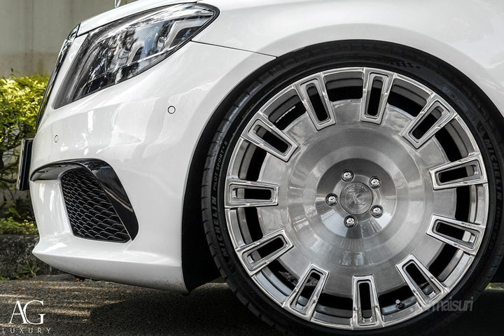 Mercedes-Benz S400 on custom forged wheels