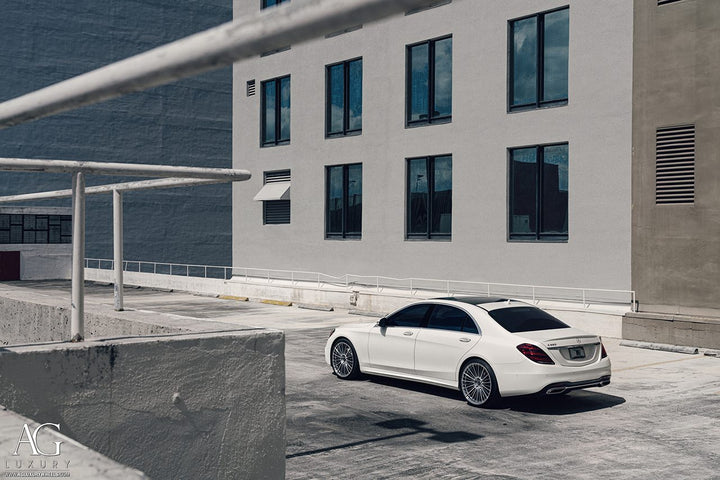 Mercedes-Benz S560 on custom forged wheels