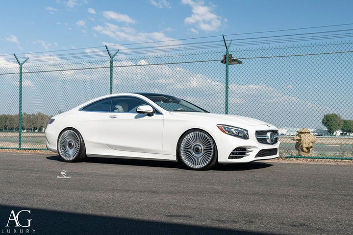 Mercedes-Benz S560 AMG on custom forged wheels