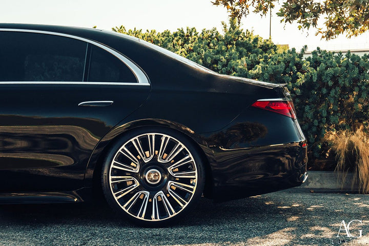 Mercedes-Benz S580 AMG on custom forged wheels