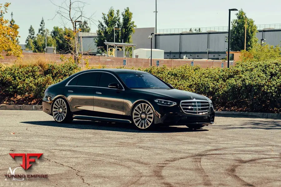 Mercedes-Benz S580 AMG on custom forged wheels