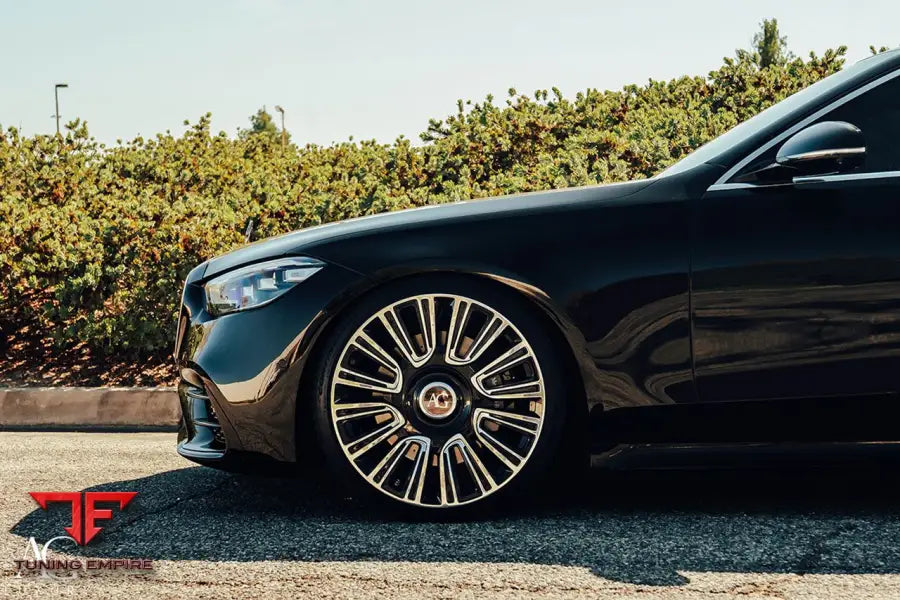 Mercedes-Benz S580 AMG on custom forged wheels