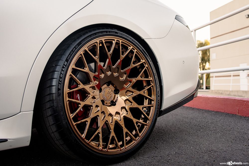 MERCEDES-BENZ S580 on custom forged wheels