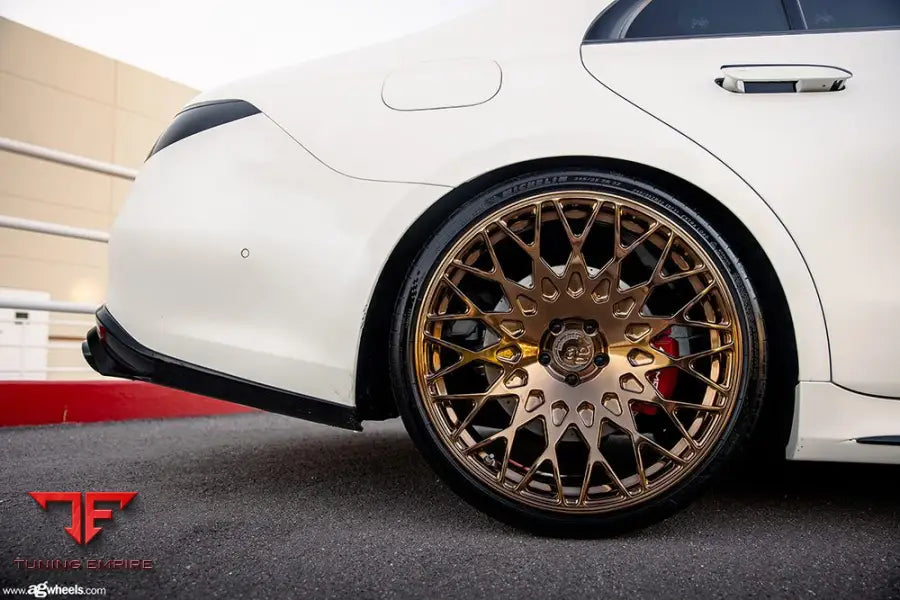 MERCEDES-BENZ S580 on custom forged wheels