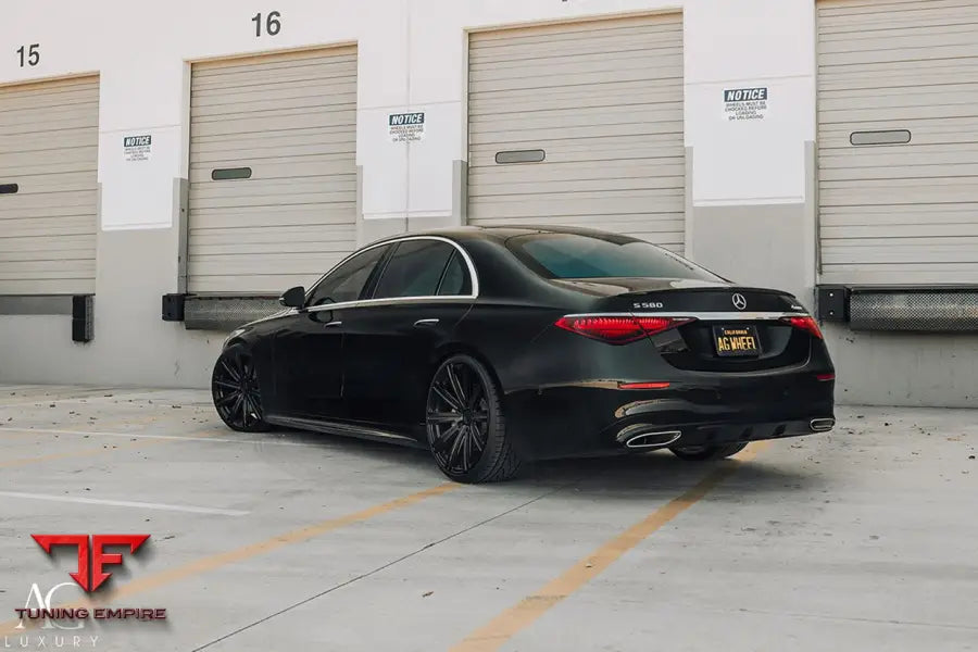 Mercedes-Benz S580 on custom forged wheels