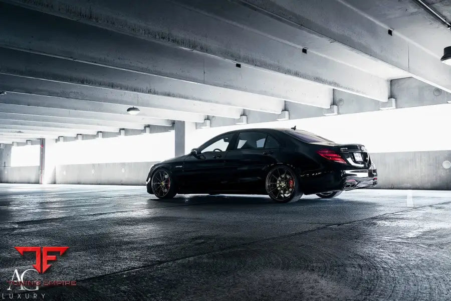 Mercedes-Benz S63 AMG on custom forged wheels