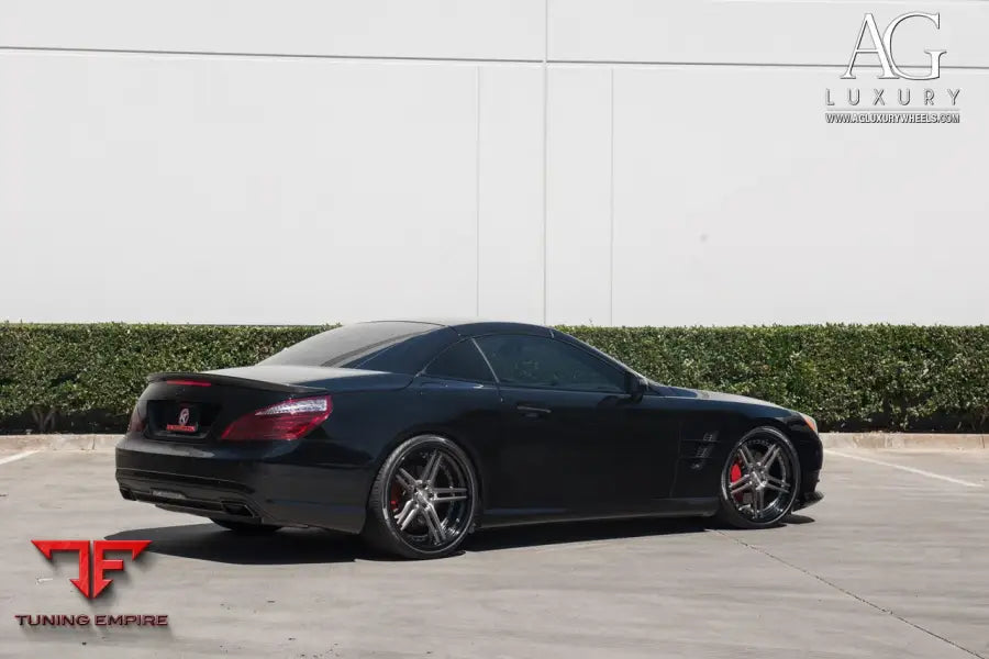 Mercedes-Benz SL550 on custom forged wheels