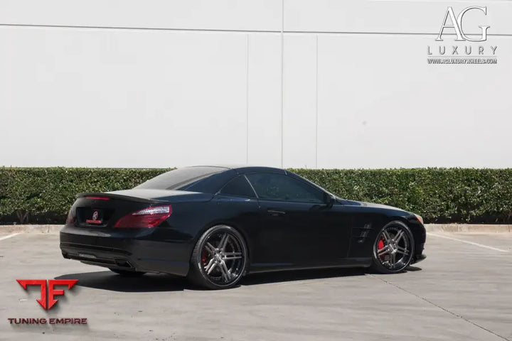 Mercedes-Benz SL550 on custom forged wheels