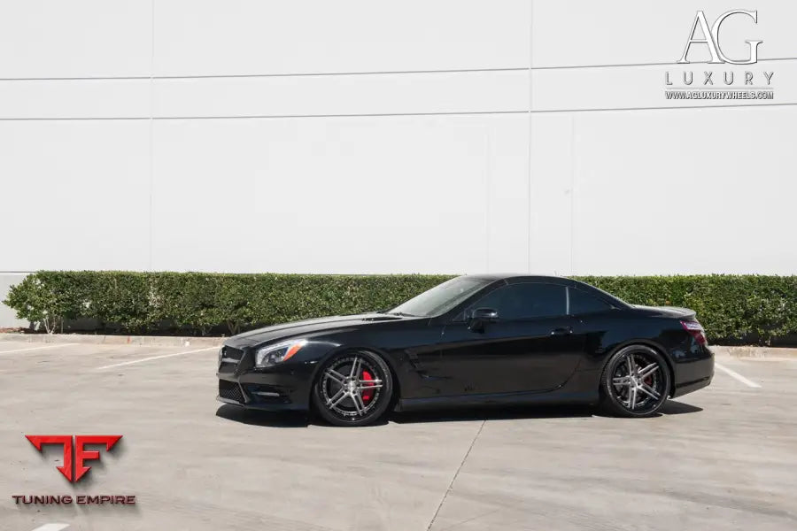Mercedes-Benz SL550 on custom forged wheels