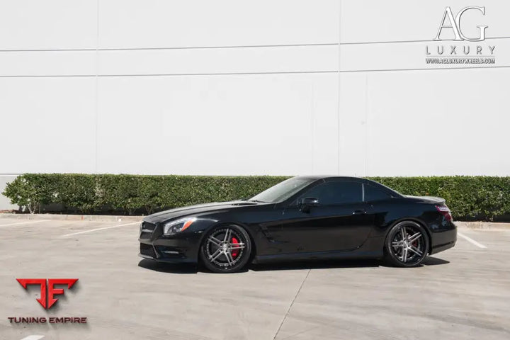 Mercedes-Benz SL550 on custom forged wheels