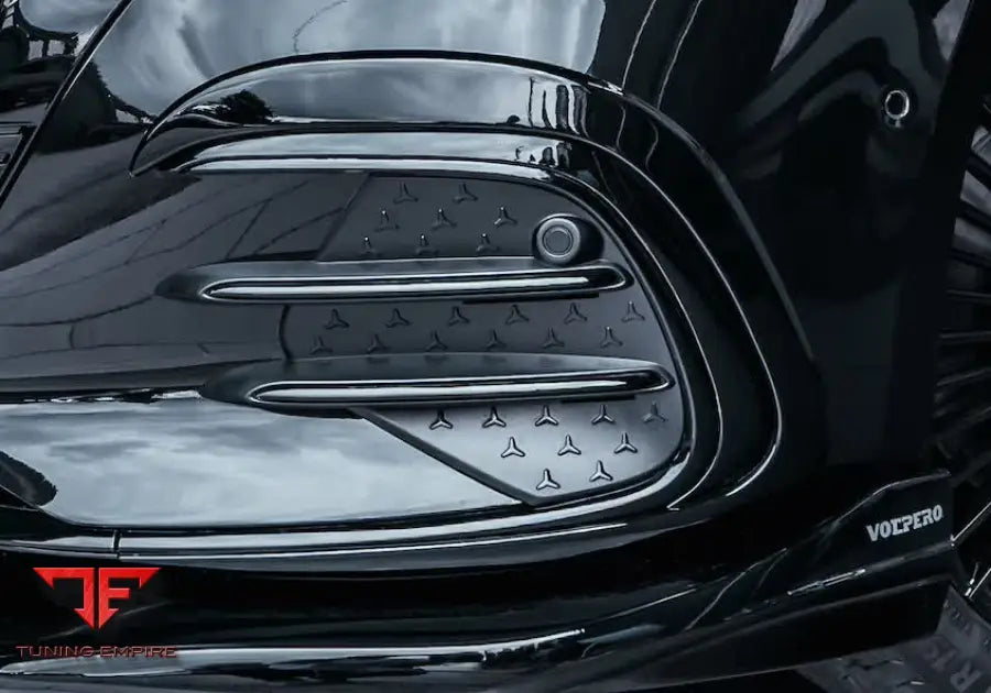 Mercedes-Benz V-Class carbon vent insert detail