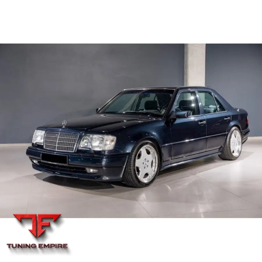 MERCEDES-BENZ W124 SEDAN AMG LOOK BODY KIT