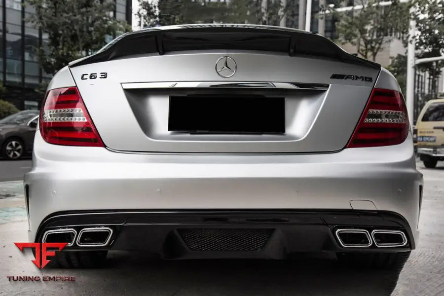 MERCEDES-BENZ W204 C CLASS C63 AMG SEDAN RT STYLE CARBON FIBER TRUNK SPOILER BSD