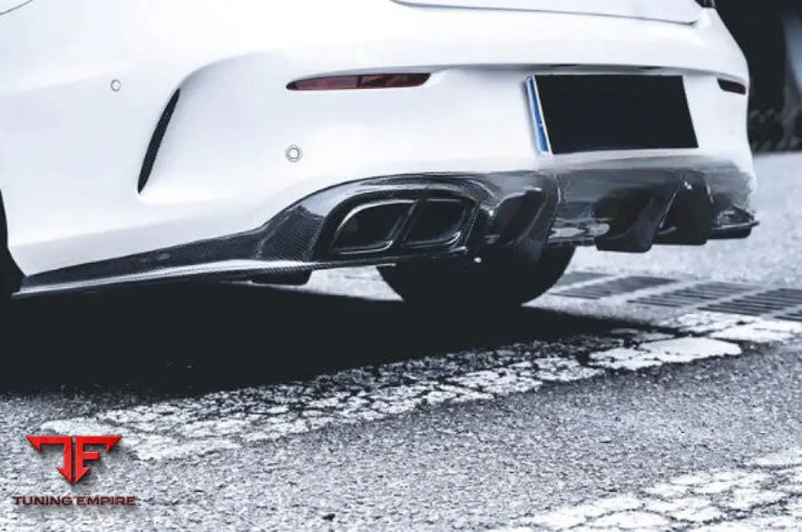 MERCEDES-BENZ W205 C43 COUPE AMG SPORT 2019 + CARBON BODY KIT