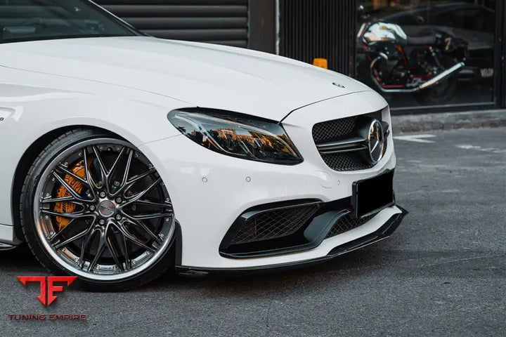 MERCEDES BENZ W205 C63S AMG SEDAN BKSS STYLE CARBON FIBER FRONT LIP BSD