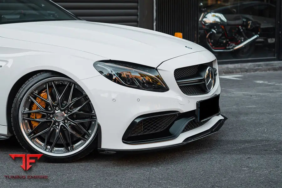 MERCEDES BENZ W205 C63S AMG SEDAN BKSS STYLE CARBON FIBER FRONT LIP BSD