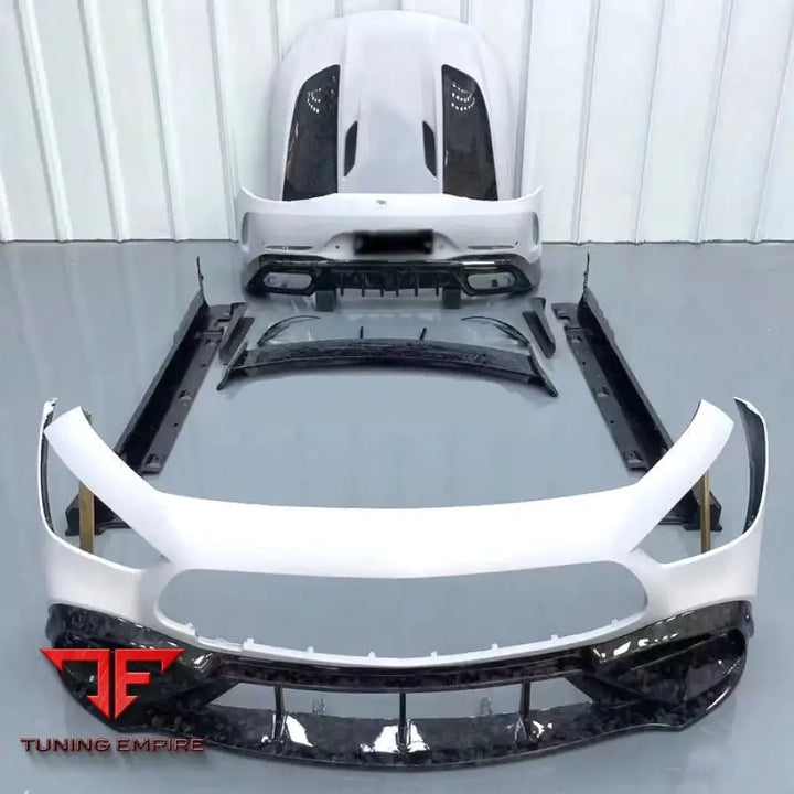 MERCEDES BENZ X290 AMG GT63S 4 DOORS CARBON FIBER PARTS