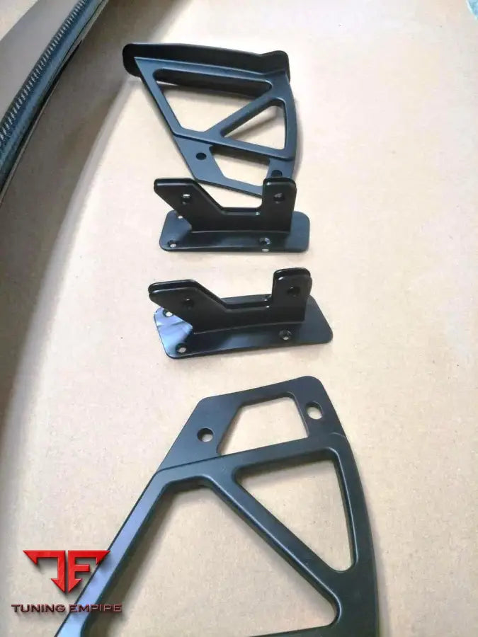 MERCEDES C63 AMG W204 BLACK SERIES WING AND CANARDS