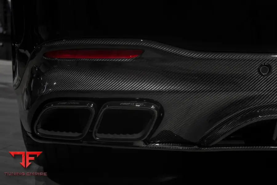 MERCEDES E-CLASS W213 LIMOUSINE - E180 - AMG E43 CARBON BODY KIT